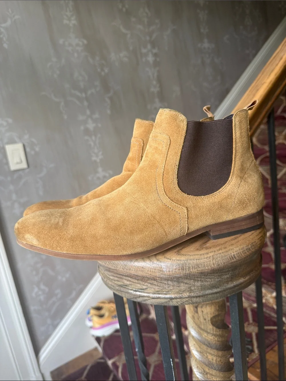 The Rail men’s Chelsea boot size 12 good condition. euro 42